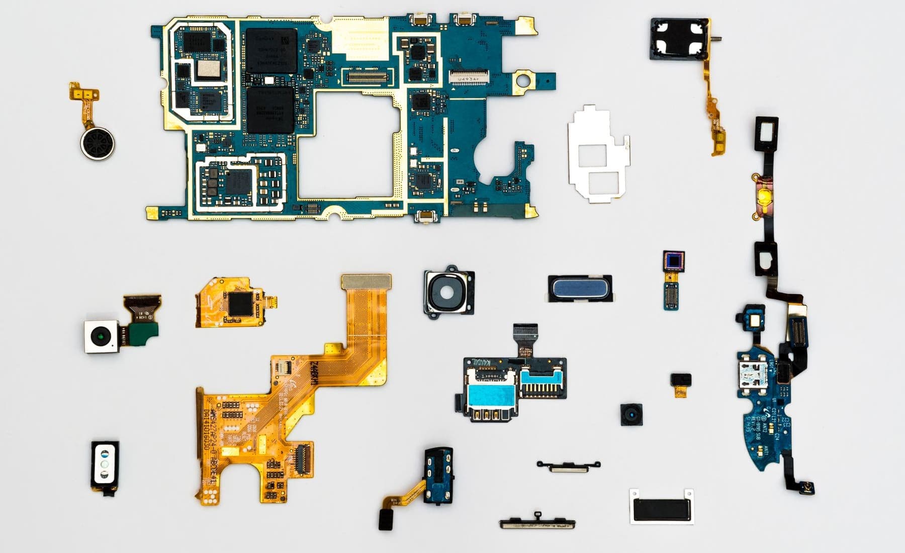 Embedded systems training with microcontroller boards and circuits